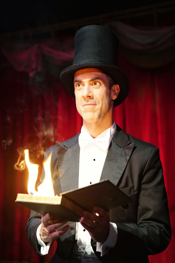 The Canterville Ghost, Lighting Design by Peter Harrison, Tall Stories, Pleasance 1, Edinburgh Fringe
